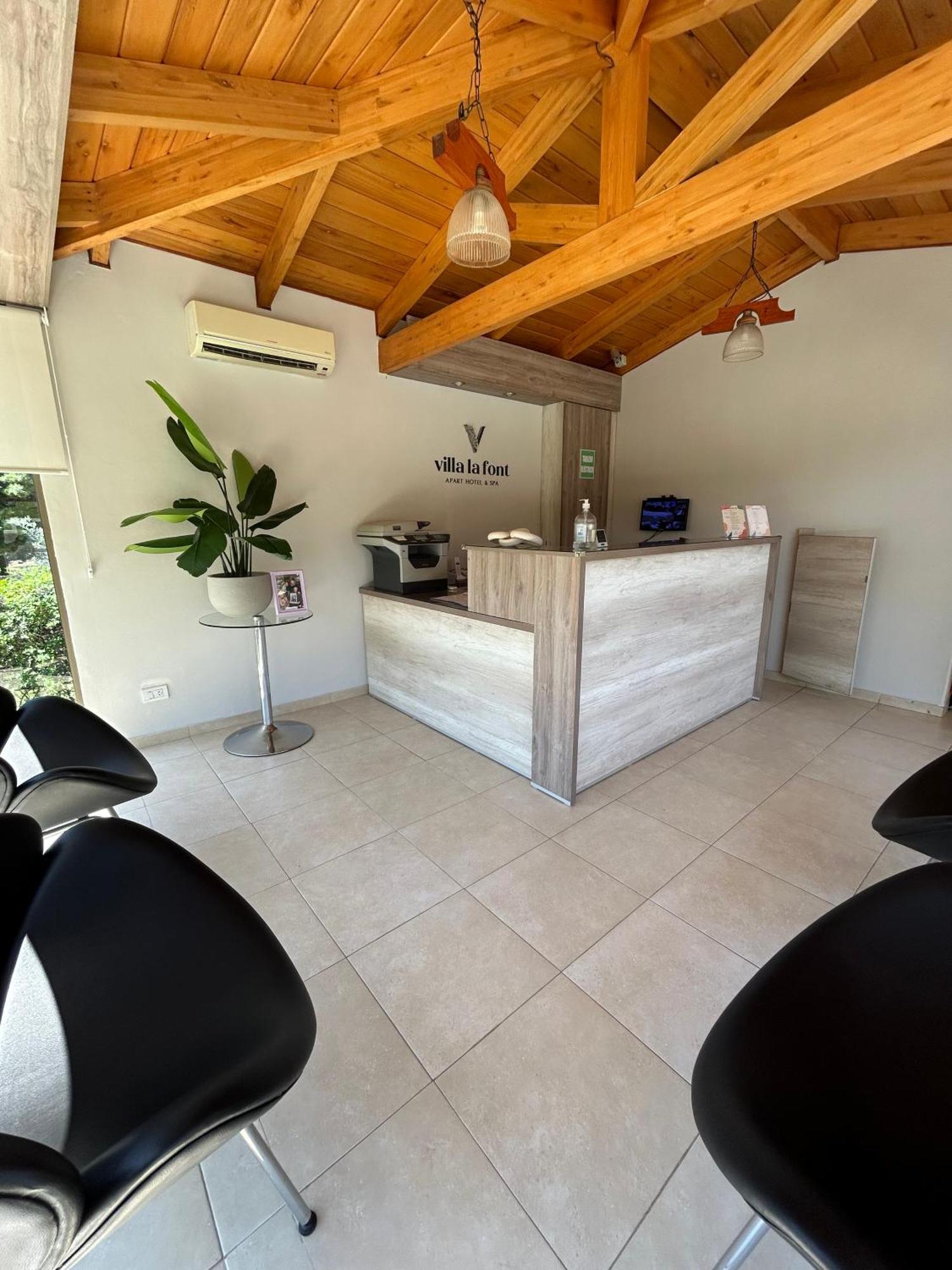 Villa La Font Apart Hotel & Spa Вілья-Карлос-Пас Екстер'єр фото
