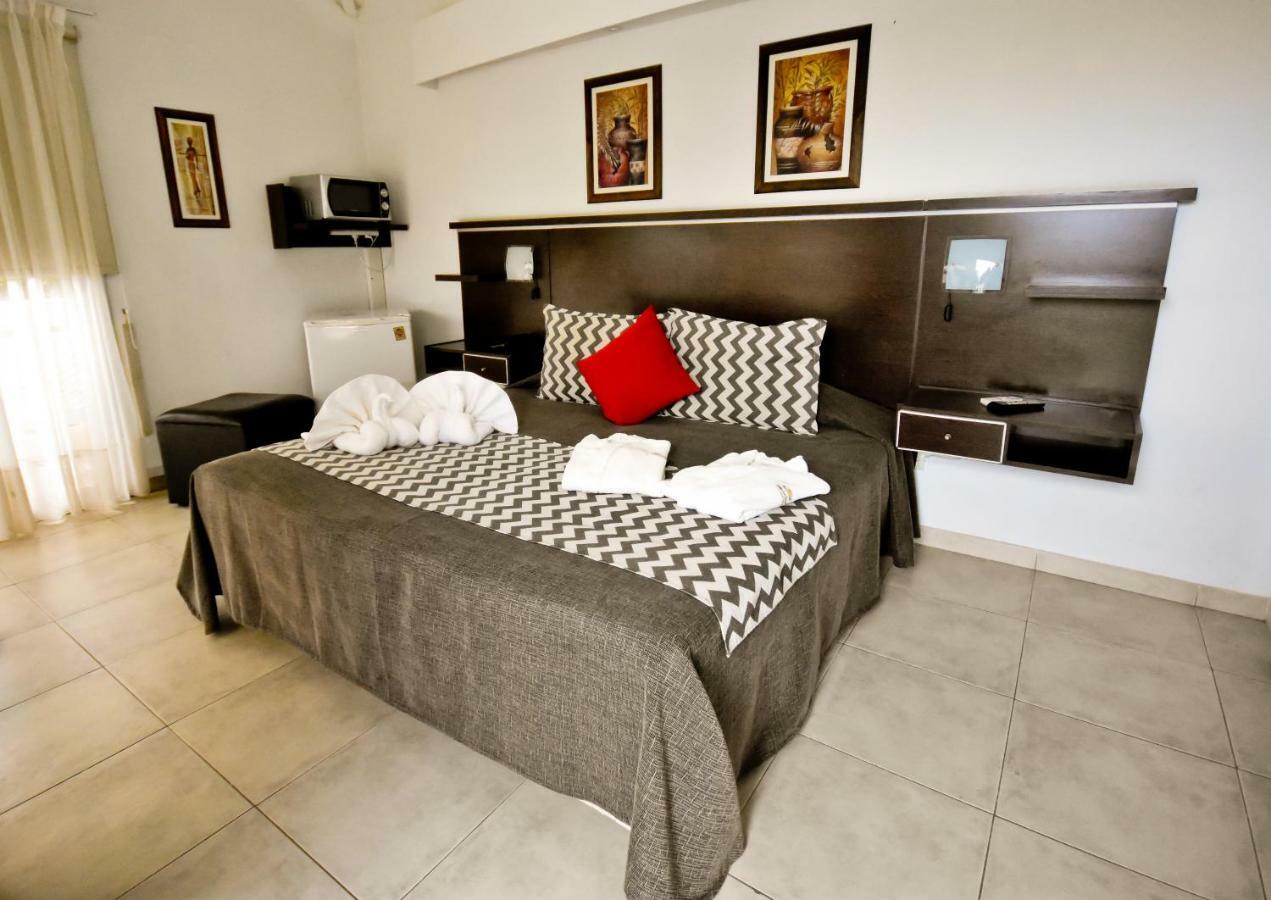 Villa La Font Apart Hotel & Spa Вілья-Карлос-Пас Екстер'єр фото